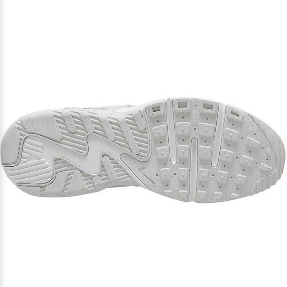 Nike Air Max Excee Size 7 NEW IN BOX Phantom Sail - Picture 3 of 12